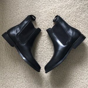 poshmark chelsea boots